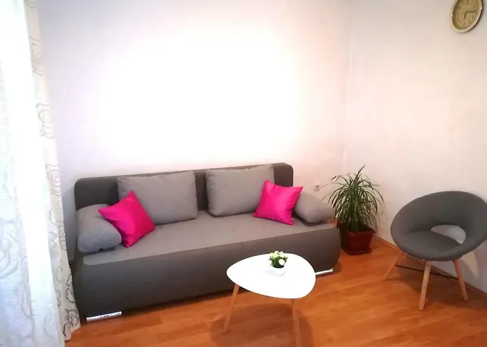 Sokol Guest house 2*